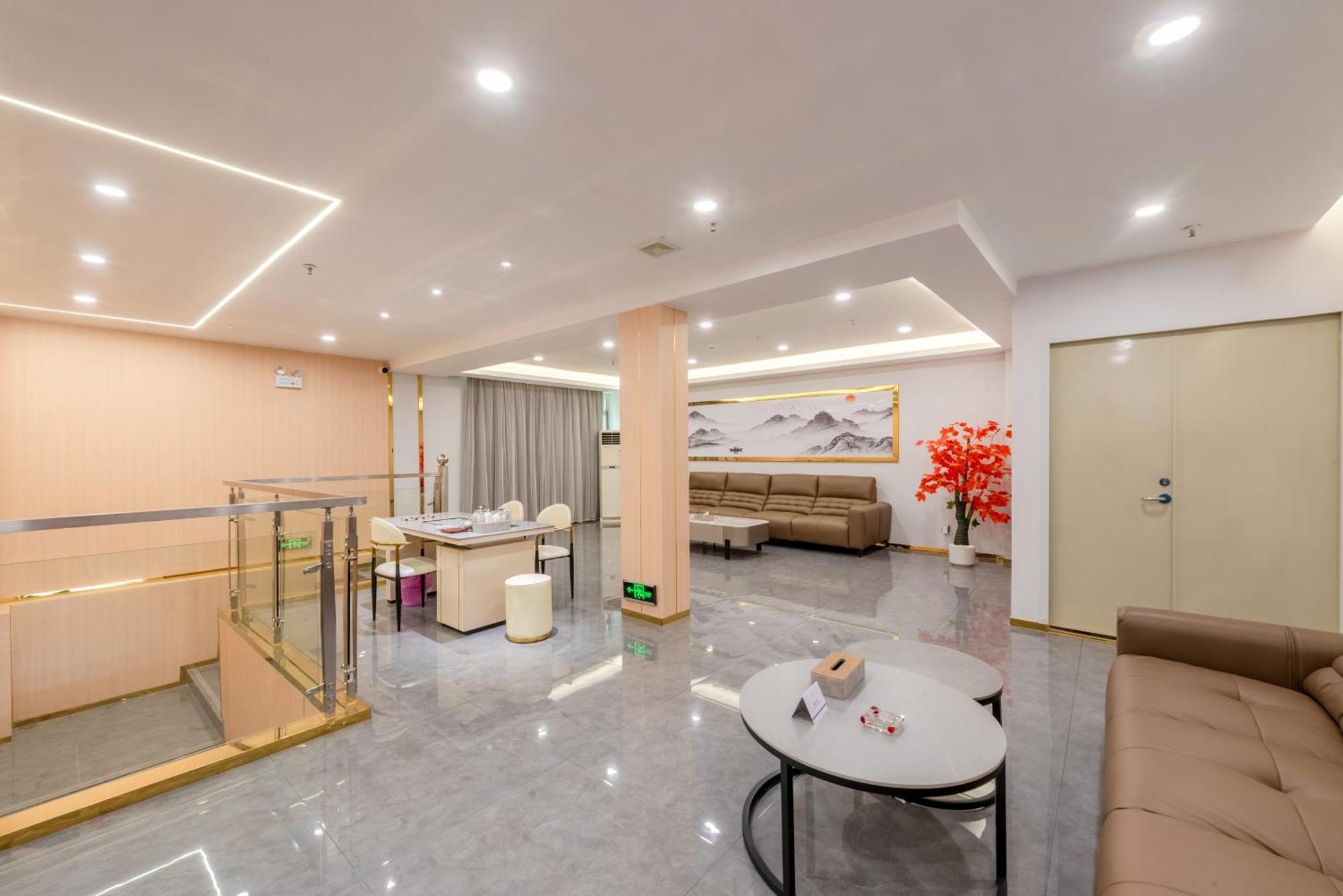 Huahang Hotel - Guangzhou Baiyun International Airport - Free Airport Shuttle Bus Dış mekan fotoğraf
