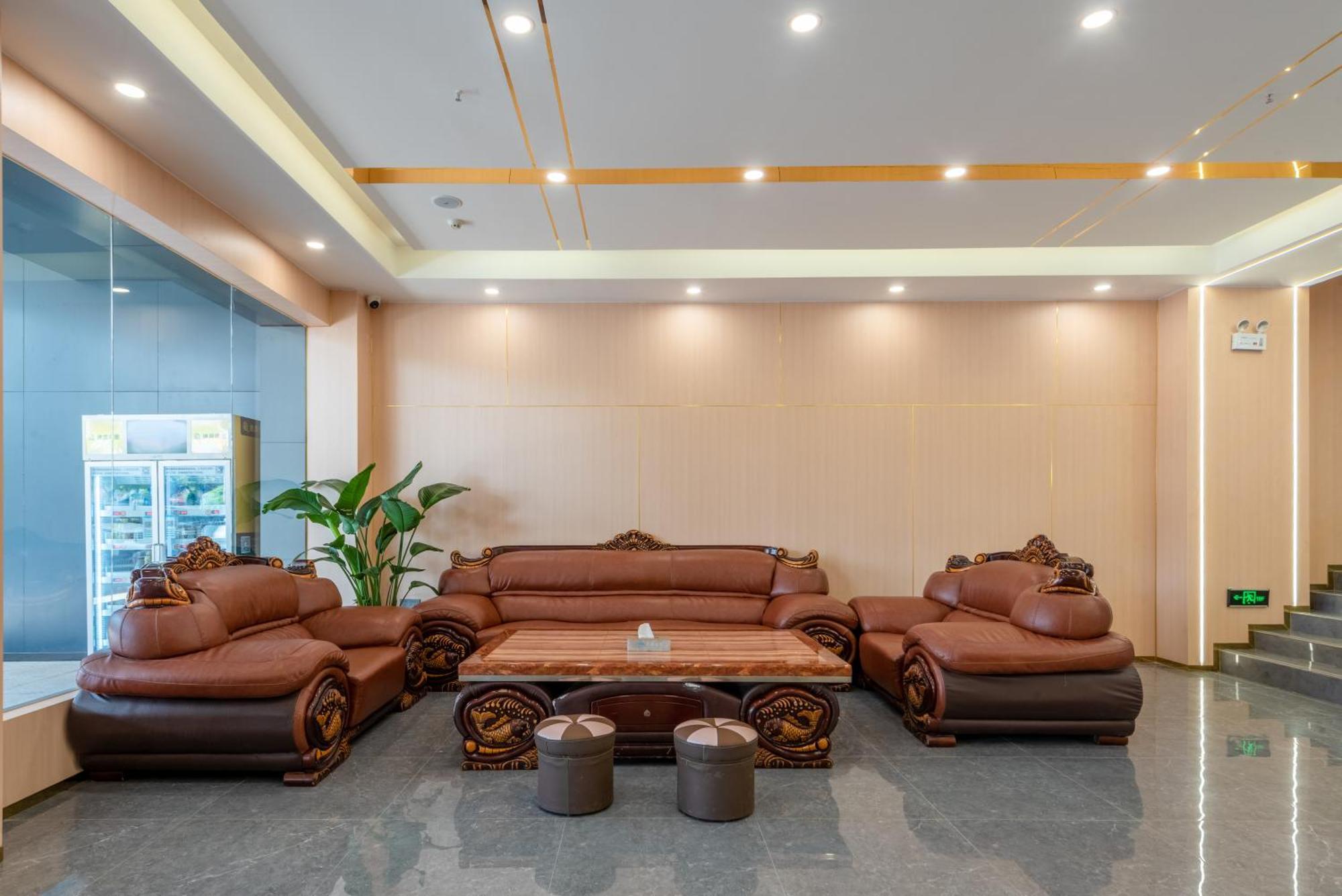 Huahang Hotel - Guangzhou Baiyun International Airport - Free Airport Shuttle Bus Dış mekan fotoğraf
